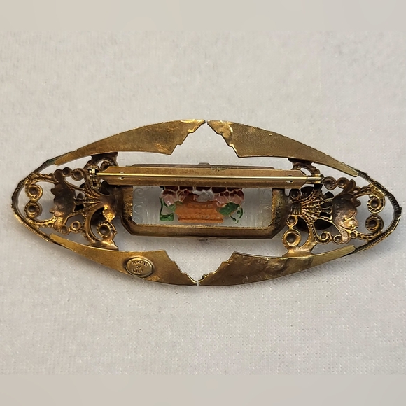 Vintage Designer Mimi Shulman Artist of the brand "Tokens of Gilt" Brooch / Pin - Picture 2 of 3